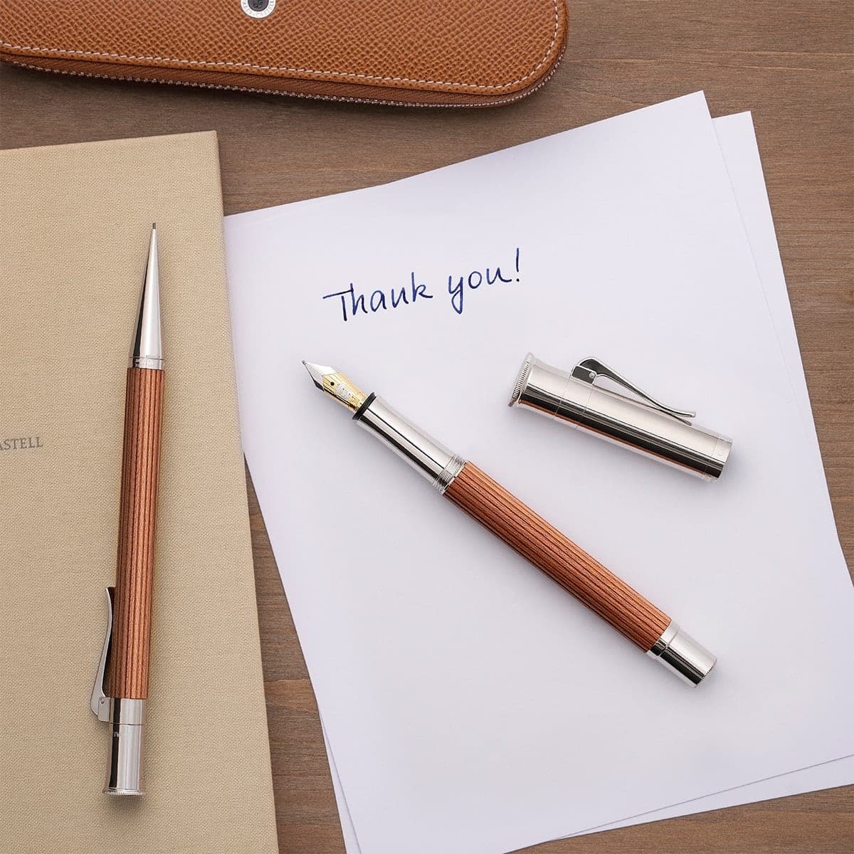 Graf von Faber-Castell, Füller Classic Pernambuk, 18K Feder, braun