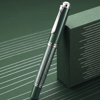 Pelikan, Souverän® M815 Metal Striped Green Edizione Speciale