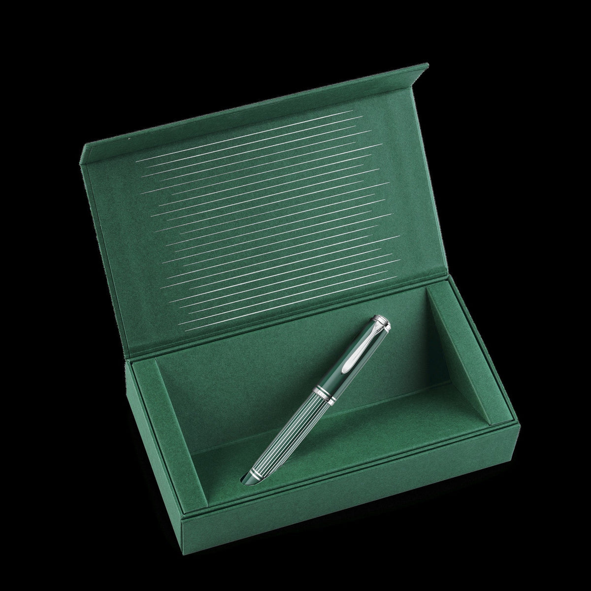 Pelikan, Souverän® M815 Metal Striped Green Edizione Speciale