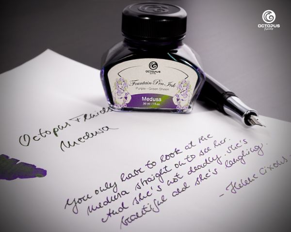 Octopus Fluids Inchiostro per stilografica collezione Sheen Ink Medusa Violett Edizione Limitata