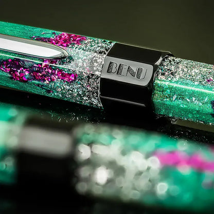 Penna stilografica BENU Euphoria gunmetal, Pink guava