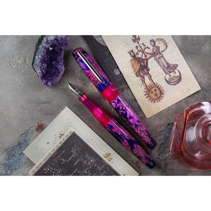 Penna stilografica BENU AstroGem gunmetal, Juno
