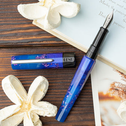 BENU Füller Euphoria gunmetal, Scent of irises