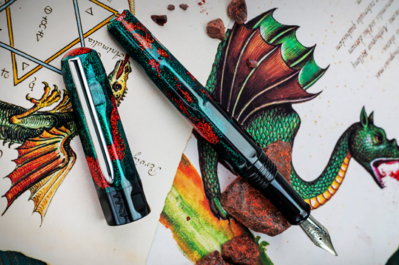 BENU Füllfederhalter Dragon's Blood