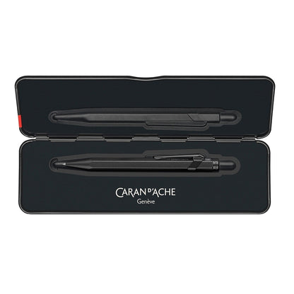 Penna a sfera Caran d'Ache 849, XL Black Code, nero