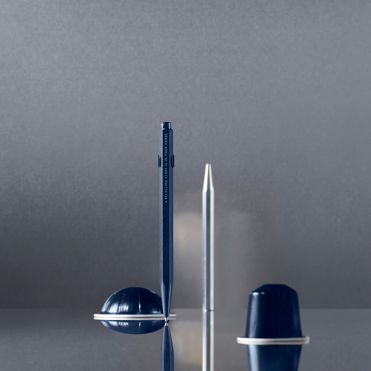 Caran d'Ache, stylo bille, 849 Nespresso Éd. 6, bleu nuit