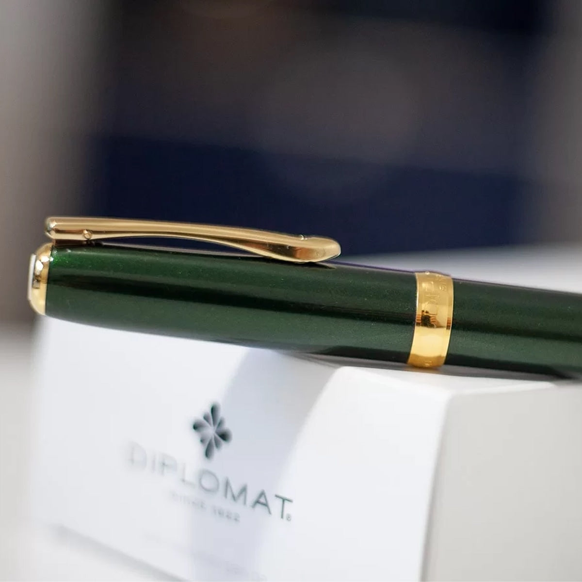 Diplomat, penna stilografica Excellence A2, placcata oro, Evergreen