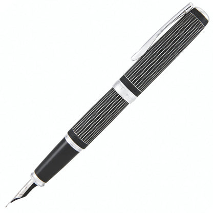 Diplomat, stylo-plume Excellence A Plus, guilloché vague, plume 14 carats, Lapis Noir