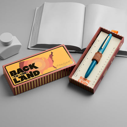 Penna stilografica Esterbrook Estie, Back to the Land, blu (Funky Lake) + clip magnetica in omaggio (portapenne e segnalibro)