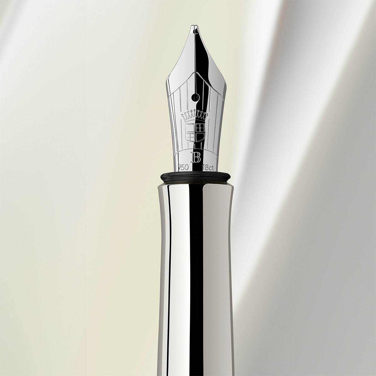 Graf von Faber-Castell, Stylo-plume Guilloche, Plume 18 carats, Rouge indien