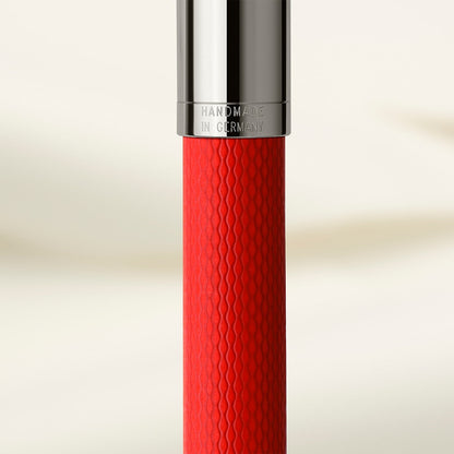 Graf von Faber-Castell, Stylo-plume Guilloche, Plume 18 carats, Rouge indien