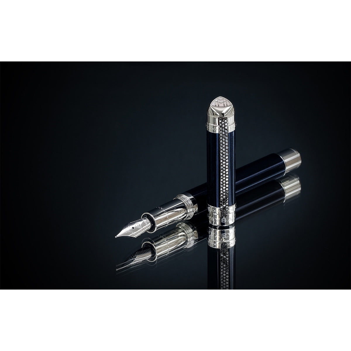 Penna stilografica Maybach con 100 diamanti, 18 kt, blu