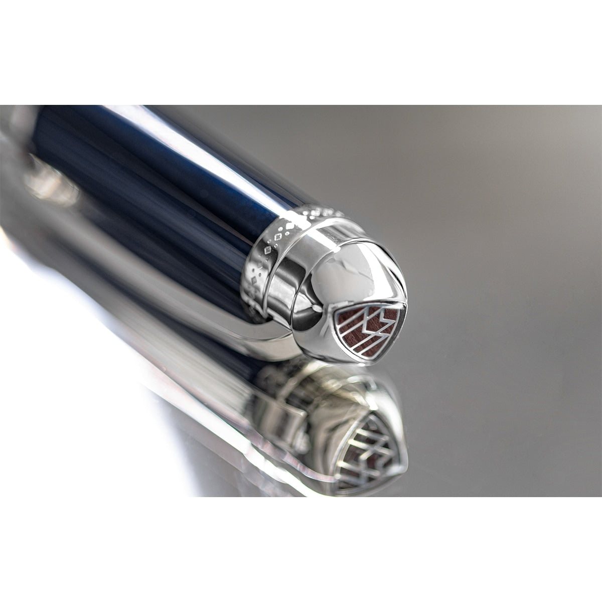 Stilografica Maybach The Peak I Lustrous - Platinum, 18Kt, lacca blu nautico