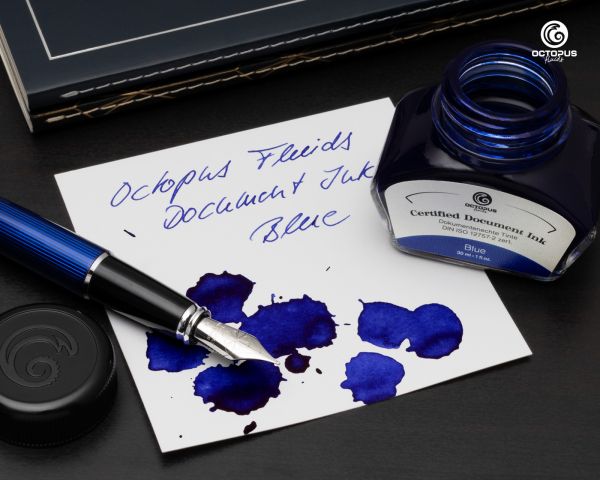 Encre de stylo-plume Octopus Fluids Document Inks bleue certifiée DIN ISO 12757-2 30 ml
