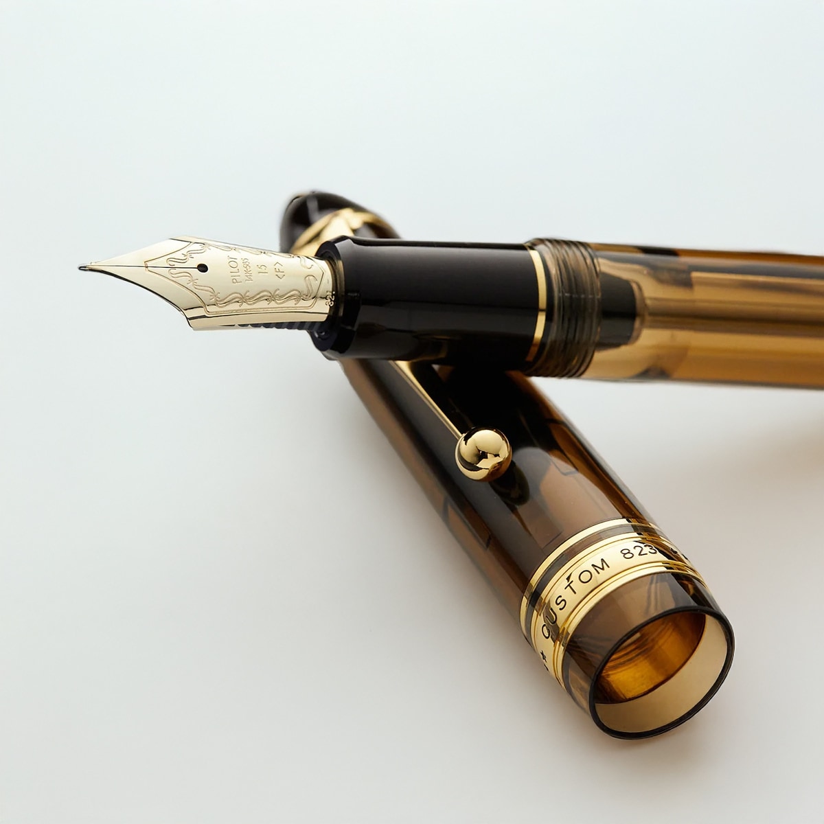 Penna stilografica Pilot Custom 823, 14Kt, marrone