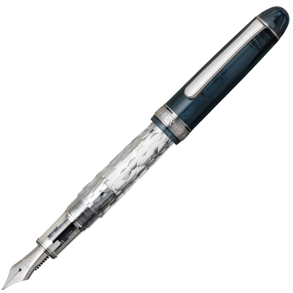 Platinum, penna stilografica #3776 Century Uroko-Gumo, edizione limitata (3.000 pezzi)