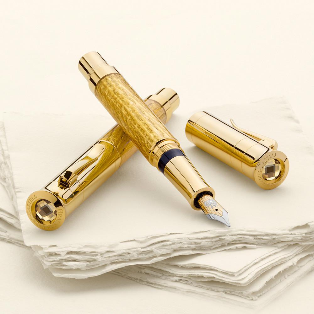 Graf von Faber-Castell, Füller, Pen of the Year 2012, Vergoldete Mooreiche-4