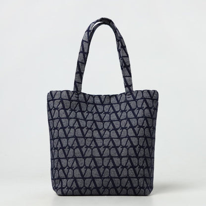 Valentino Garavani, borsa, blu jeans