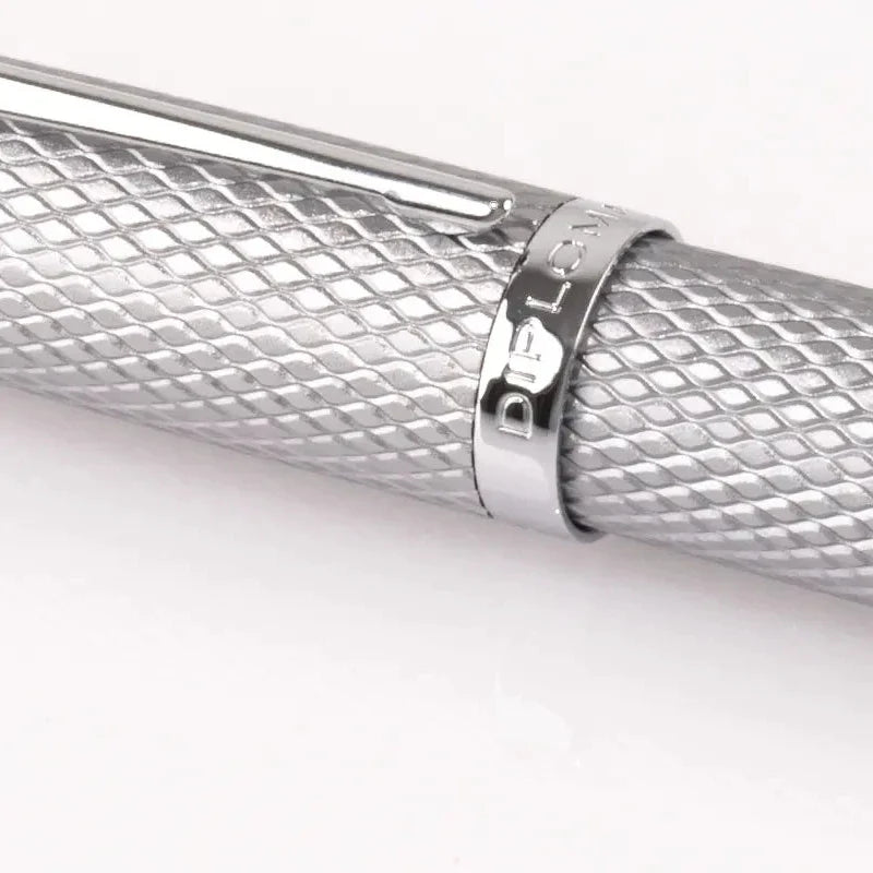 Penna stilografica Diplomat Viper Guilloché, argento